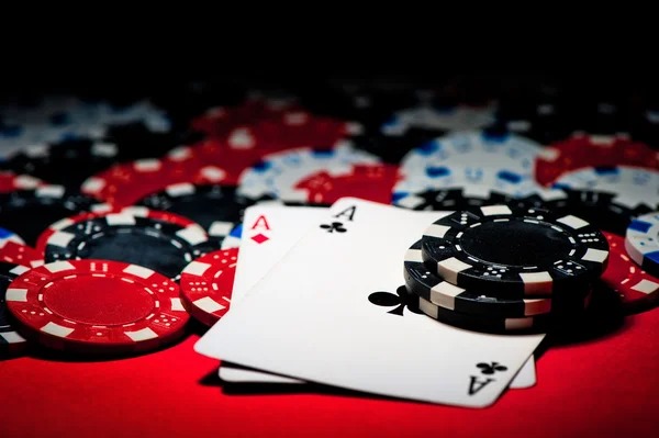 malukutoto togel mobile app interface showing sports betting and casino options